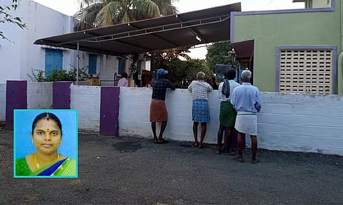 வீட்டில் தூங்கிக் கொண்டிருந்த தாயை கல்லால் அடித்து கொன்ற 14 வயது சிறுவன் - ஈரோட்டில் பரபரப்பு