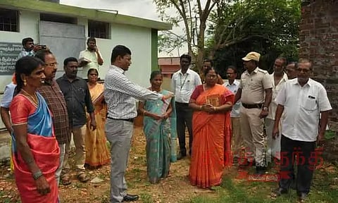 ஊராட்சி ஒன்றிய தொடக்கப்பள்ளியில் கலெக்டர் ஆய்வு