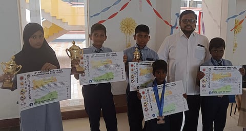 தேசிய அளவிலான கராத்தே போட்டியில் மாணவர்கள் வெற்றி