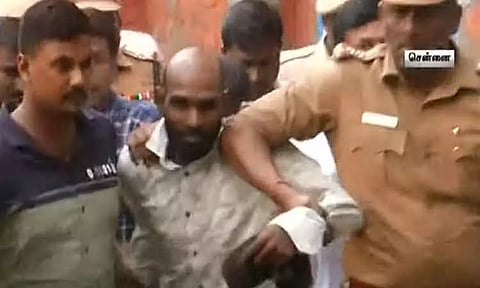 ரெயில் நிலையத்தில் மாணவியை கொலை செய்த வழக்கு - கைதான சதீஷுக்கு சிறையில் கூடுதல் பாதுகாப்பு