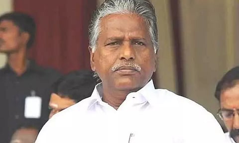 ஓ.பன்னீர்செல்வம் பேச்சை கேட்க அ.தி.மு.க.வினர் தயாராக இல்லை - கே.பி.முனுசாமி