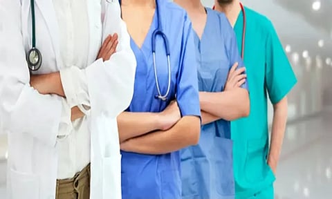 இந்தியில் எம்.பி.பி.எஸ். படிப்பதால் பாதிப்பு - நிபுணர் சொல்கிறார்