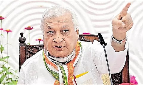 மாநிலத்தின் முக்கிய வருவாயாக லாட்டரி, மது இருப்பது குறித்து வெட்கப்படுகிறேன் - கேரளா கவர்னர் ஆரிப் முகமது கான்