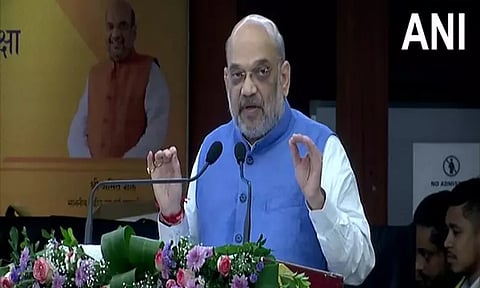 36 செயற்கைகோள்களுடன் எல்விஎம்-3 ராக்கெட் விண்ணில் பாய்ந்தது - உள்துறை மந்திரி அமித் ஷா பாராட்டு