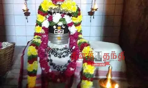 சிவராத்திரியையொட்டி கோவில்களில் சிறப்பு வழிபாடு