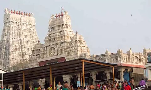 திருச்செந்தூர் சுப்பிரமணிய சுவாமி கோவிலில் கந்தசஷ்டி திருவிழா - நாளை தொடங்குகிறது