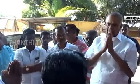 வெள்ளத்தில் அடித்து செல்லப்பட்டவர் உயிரிழப்பு - குடும்பத்தினருக்கு சபாநாயகர் அப்பாவு ஆறுதல்