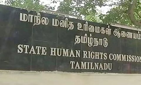 செய்தியாளரை தாக்கிய உதவி ஆய்வாளர், காவலர் - மாநில மனித உரிமை ஆணையம் அதிரடி