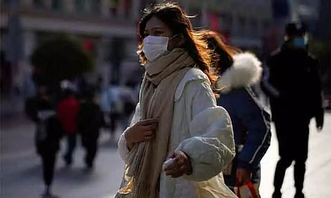 சீனாவில் தொடர்ந்து அதிகரிக்கும் கொரோனா - புதிதாக 2,928 பேருக்கு பாதிப்பு உறுதி