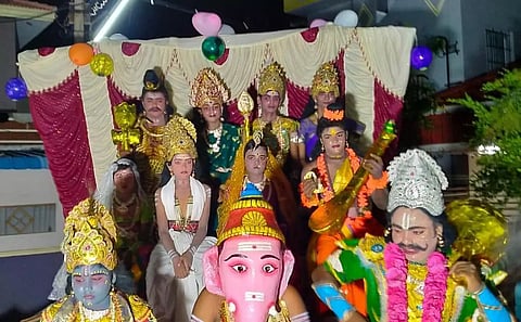 பரமத்தியில் சேத்துக்கால் மாரியம்மன் கோவில் திருவிழா