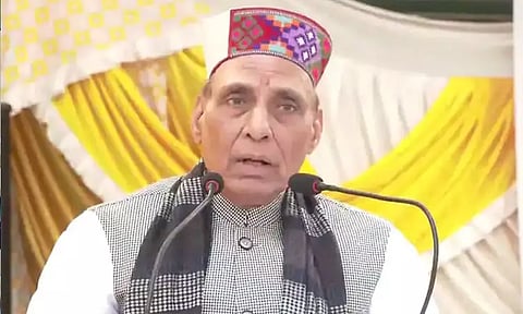 பாகிஸ்தான் ஆக்கிரமிப்பு காஷ்மீர் வேண்டும்-மக்கள் கோரிக்கை, பொறுமை வேண்டும்-ராஜ்நாத் சிங்