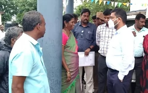 காந்தி திருமண மண்டபத்தை தற்காலிக மார்க்கெட்டாக மாற்ற வேண்டும்