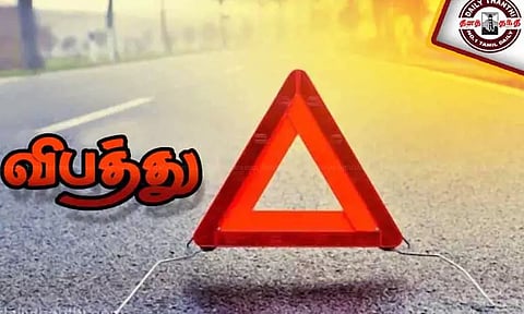 நாய் குறுக்கே வந்ததால் மோட்டார் சைக்கிளில் சென்ற கட்டிட மேஸ்திரி பலி