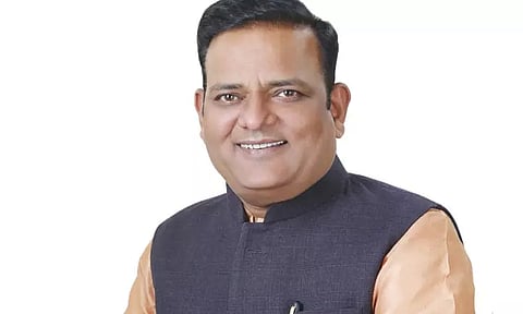 பதவி விலகியவருக்கு பதிலாக டெல்லியில் புதிய மந்திரி பதவி ஏற்பு