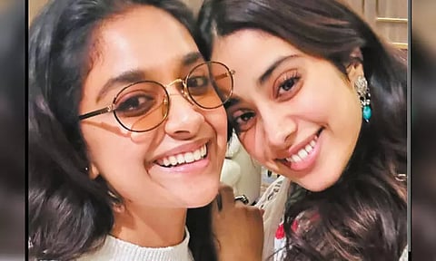 ஜான்வியுடன் செல்பி எடுத்த கீர்த்தி சுரேஷ்