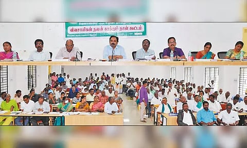 வேளாண்மை - உழவர் நலத்துறை சார்பாக விவசாயிகள் நலன் காக்கும் நாள் கூட்டம்