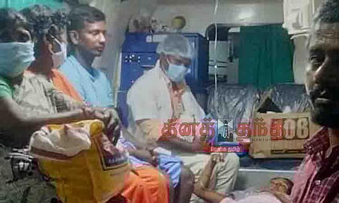 ஆம்புலன்சில் பெண்ணுக்கு பிரசவம்