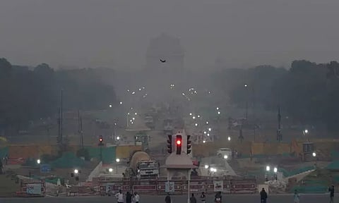 டெல்லியில் காற்றின் தரம் மேம்பட்டுள்ளதால் சில கட்டுப்பாடுகளை விலக்கி கொள்ள முடிவு!