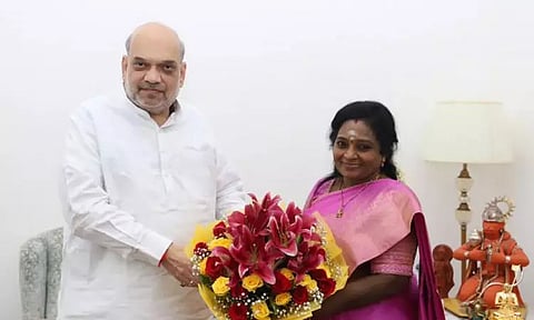 அமித்ஷாவை சந்தித்த கவர்னர் தமிழிசை செளந்தரராஜன்...!