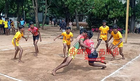 மாவட்ட அளவில் பள்ளி மாணவர்களுக்கான கபடி போட்டி