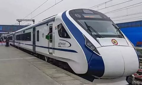 குஜராத்தில் வந்தே பாரத் ரெயில் மோதியதில் 54 வயது பெண் உயிரிழப்பு!