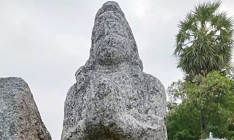 12-ம் நூற்றாண்டு மலைய மன்னன் சிற்பம் கண்டுபிடிப்பு