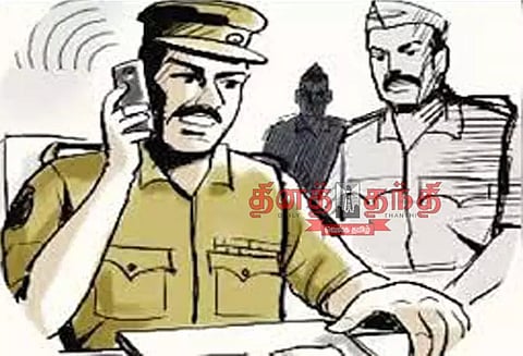 அனுமதியின்றி இயங்கிய கூட்டுறவு சங்கத்தில் மத்திய குற்றப்பிரிவு போலீசார் சோதனை