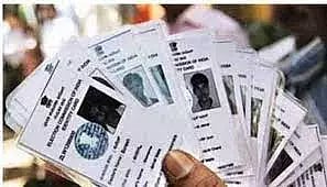 வாக்காளர் பட்டியலில் பெயர் சேர்க்க சிறப்பு முகாம்