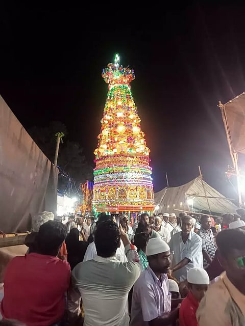 காட்டுபாவா பள்ளிவாசலில் சந்தனக்கூடு விழா