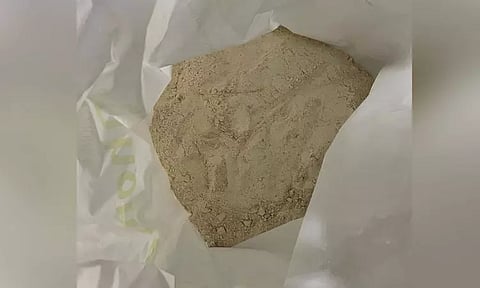 மும்பை விமான நிலையத்தில் ரூ.35 கோடி மதிப்புள்ள ஹெராயின் பறிமுதல்