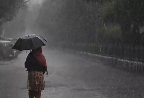 பள்ளி, கல்லூரிகளுக்கு இன்று விடுமுறை