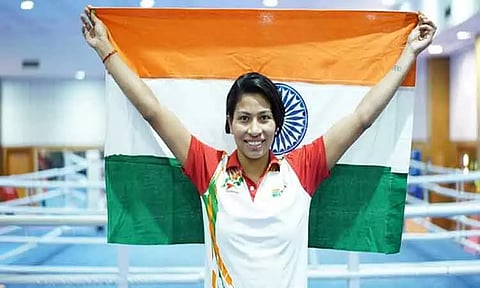 ஆசிய குத்துச்சண்டை: இந்திய வீராங்கனைகள் 4 தங்கப்பதக்கம் வென்றனர்