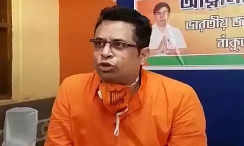 ஜனாதிபதி பற்றி சர்ச்சை பேச்சு; அகில் கிரியை எம்.எல்.ஏ. பதவியில் இருந்து வெளியேற்ற பா.ஜ.க. கோரிக்கை