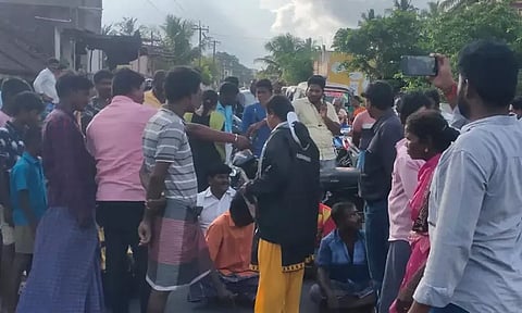 கிராமமக்கள் திடீர் மறியல்