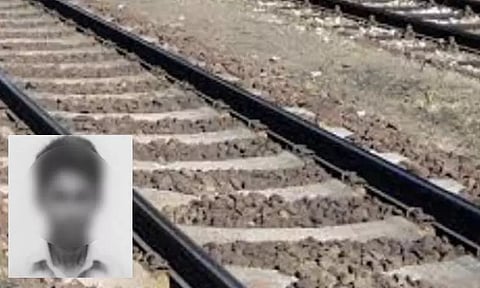 வகுப்பறையில் செல்போன் பயன்படுத்தியதற்காக ஆசிரியர் திட்டியதால் மனஉளைச்சல் - ரெயில் முன் பாய்ந்து பாலிடெக்னிக் மாணவன் தற்கொலை