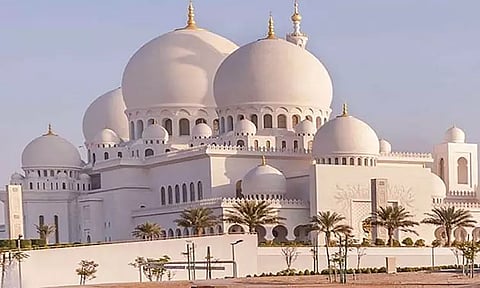 அல்லாஹ்: இறைவனின் அருட்கொடைகள்