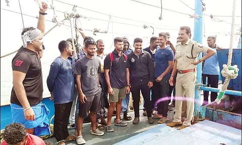 தமிழக கடலோர பகுதிகளில் பாதுகாப்பு ஒத்திகை