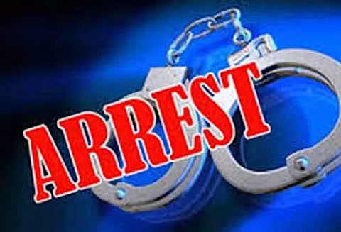 உப்பள்ளியில் திருட்டு வழக்கில் பெண் உள்பட 2 பேர் கைது