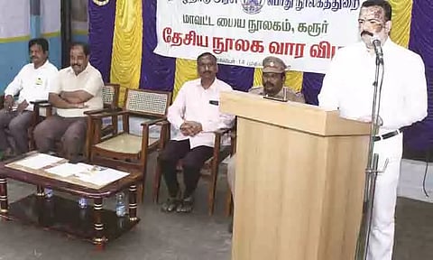 ஓவியப்போட்டியில் வெற்றிபெற்ற சிறைவாசிகளுக்கு பரிசு