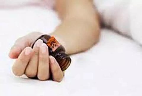 எலி மருந்து தின்ற கூலி தொழிலாளி பலி