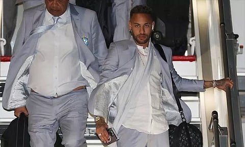 உலகக் கோப்பை கால்பந்து: கடைசி அணியாக கத்தார் சென்றடைந்தது பிரேசில்