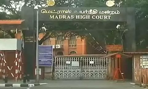 24 மணி நேரம் மூடப்பட்ட சென்னை ஐகோர்ட்டின் கதவுகள்... ஆண்டுதோறும் நடக்கும் சம்பிரதாயம்!