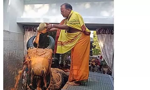 பிரதோஷ சிறப்பு வழிபாடு