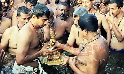 காவிரியில் அய்யப்ப சுவாமிக்கு ஆராட்டு