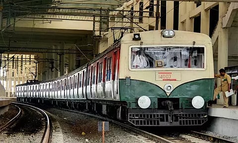 சென்னை கடற்கரை-தாம்பரம் இடையே மின்சார ரெயில் சேவையில் மாற்றம் - தெற்கு ரெயில்வே அறிவிப்பு