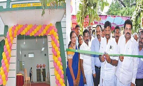 பேரம்பாக்கத்தில் புதிதாக கட்டப்பட்ட துணைவேளாண் விரிவாக்க மையம் திறப்பு விழா