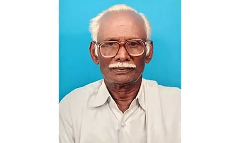 இந்தி திணிப்பை எதிர்த்து தி.மு.க. பிரமுகர் தீக்குளித்து உயிர்த்தியாகம் ...!