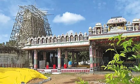 பாலாலயம் செய்யப்பட்டு ஒரு ஆண்டு நிறைவு: மாமல்லபுரம் தலசயன பெருமாள் கோவில் திருப்பணிகளை விரைந்து தொடங்க வேண்டும் - பக்தர்கள் கோரிக்கை