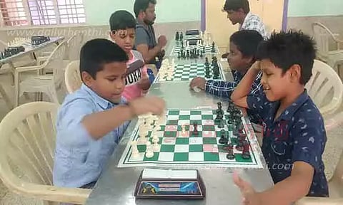 மாநில அளவிலான சதுரங்க போட்டி