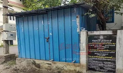 செயல்படாத குடிநீர் சுத்திகரிப்பு நிலையம்